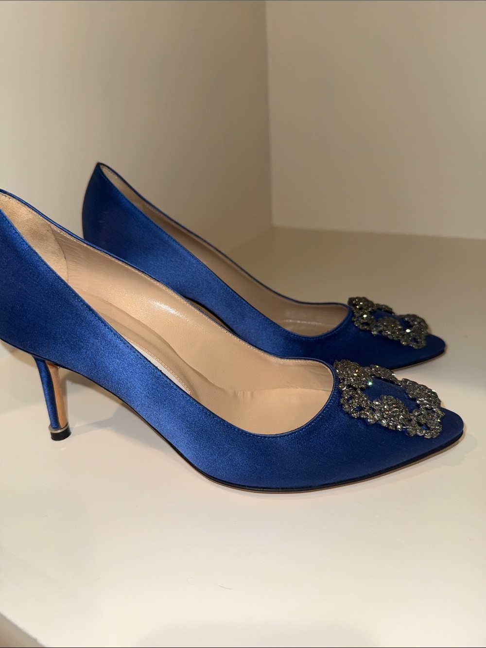 Manolo Blahnik Royal Blue Satin Crystal-Embellished Pointed-Toe Pumps - Picture 7 of 11